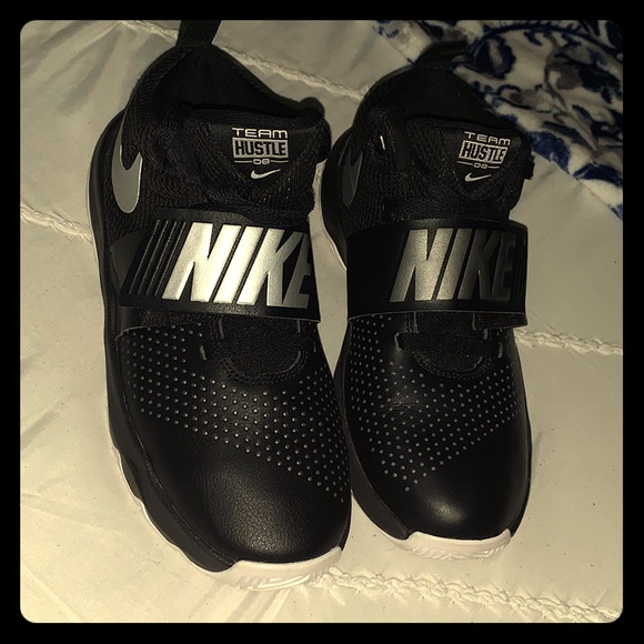 Nike Shoes - Basketball shoes